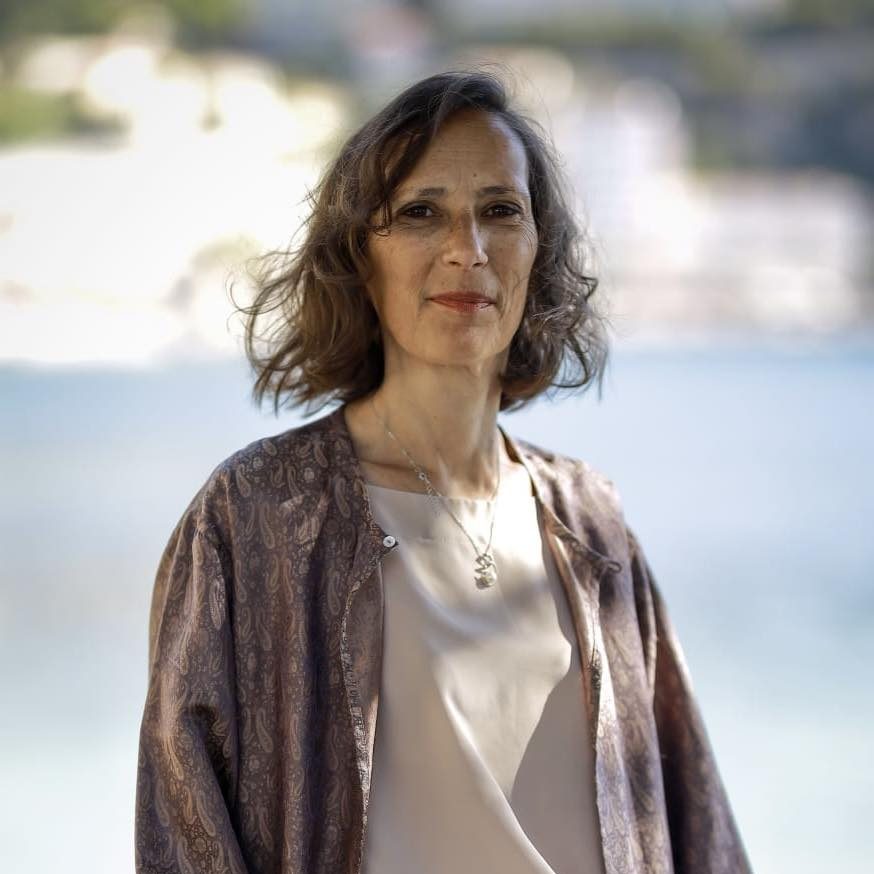 Carole BRAND